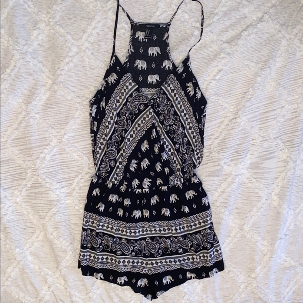 Printed romper, cinched waist, spaghetti straps